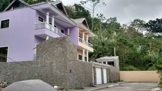 Casa de Condomínio com 3 Quartos à venda, 350m² no Recreio dos Bandeirantes, Rio de Janeiro