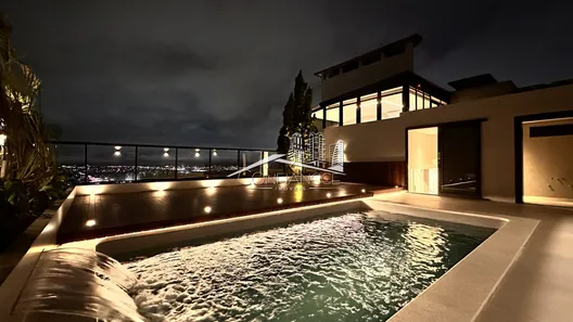 Cobertura com 4 Quartos à venda, 548m² no Juvevê, Curitiba