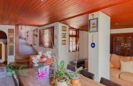 Sobrado com 4 Quartos à venda, 800m² no Cambuci, São Paulo