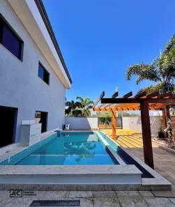 Casa de Condomínio com 4 Quartos para alugar, 588m² no Jardim Santana, Hortolândia