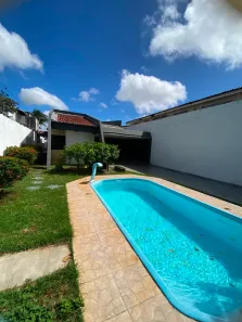 Casa com 3 Quartos para alugar, 210m² no Capim Macio, Natal