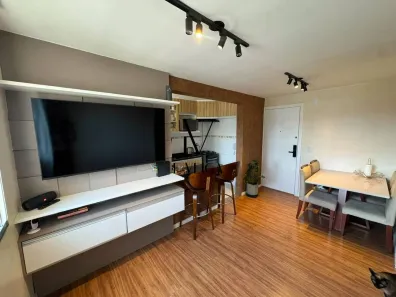 Apartamento com 2 Quartos à venda, 47m² no Capão Raso, Curitiba