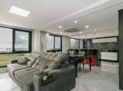 Apartamento com 3 Quartos para alugar, 130m² no Cristal, Porto Alegre