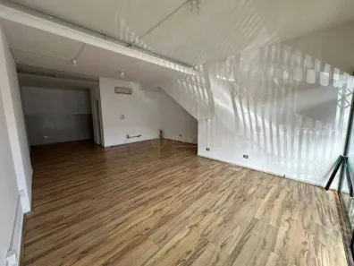 Ponto Comercial para alugar, 46m² no Areias, São José