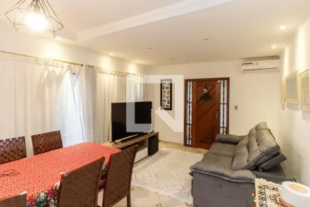 Casa com 3 Quartos à venda, 400m² no Parque Vitória, São Paulo