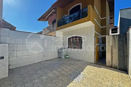 Casa com 2 Quartos à venda, 118m² no Balneario São João Batista, Peruíbe