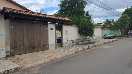 Casa com 3 Quartos à venda, 220m² no Vila Pompeu, Pirenópolis