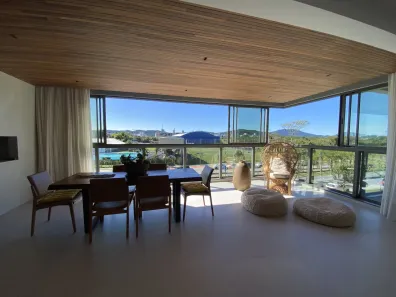 Apartamento com 3 Quartos para alugar, 235m² no Jurerê Internacional, Florianópolis