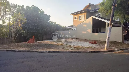 Lote/Terreno à venda, 372m² no Pinheirinho, Itu