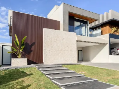 Sobrado com 4 Quartos à venda, 266m² no Residencial Goiânia Golfe Clube, Goiânia
