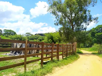 Fazenda/Sítio com 2 Quartos à venda, 10m² no , Cunha