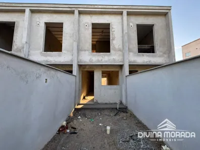 Casa com 2 Quartos à venda, 57m² no Jardim Iririú, Joinville