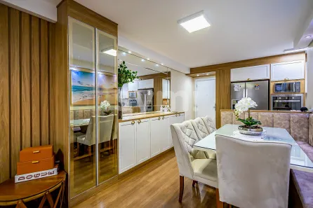 Apartamento com 2 Quartos à venda, 76m² no Centro, Curitiba