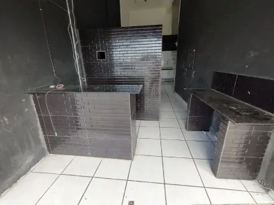 Ponto Comercial para alugar, 45m² no Rádio Clube, Santos