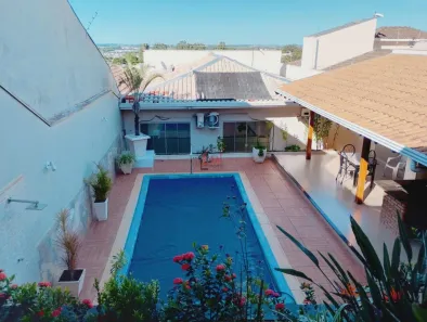 Casa com 3 Quartos à venda, 227m² no Jardim Bongiovani, Presidente Prudente