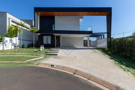 Casa de Condomínio com 3 Quartos para venda ou aluguel, 300m² no Loteamento Parque dos Alecrins, Campinas