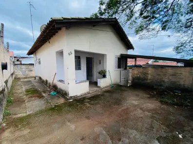 Casa com 2 Quartos à venda, 103m² no Jardim Copacabana, São José dos Campos