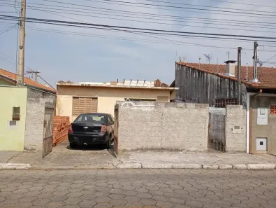 Casa com 2 Quartos à venda, 75m² no Jardim Mesquita, Jacareí