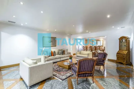 Apartamento com 6 Quartos à venda, 320m² no Vila Uberabinha, São Paulo