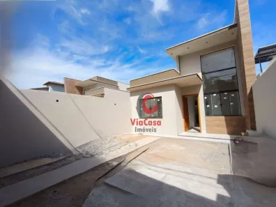 Casa com 2 Quartos à venda, 60m² no Extensão do Bosque, Rio das Ostras