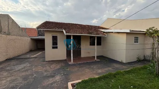 Casa com 3 Quartos para alugar, 55m² no Casa Família Arapongas IV, Arapongas