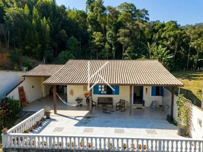 Casa com 4 Quartos à venda, 1200m² no Vila Suissa, Miguel Pereira