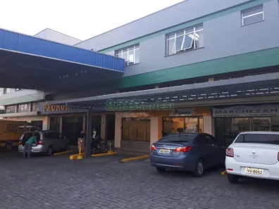 Sala Comercial para alugar, 140m² no Pio X, Caxias do Sul