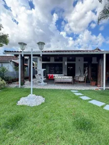 Casa de Condomínio com 3 Quartos à venda, 450m² no Coqueiro, Ananindeua