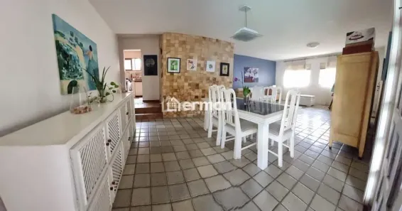 Casa com 3 Quartos à venda, 275m² no Lagoa Nova, Natal