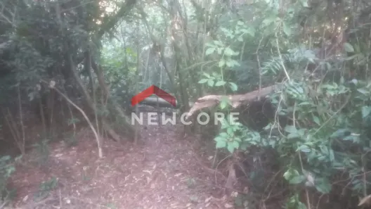 Lote/Terreno à venda, 1400m² no Val Flor, Embu-Guaçu