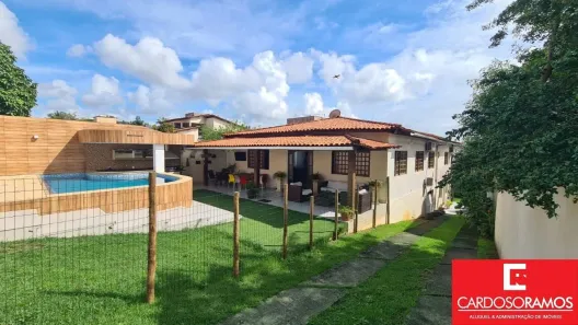 Casa com 3 Quartos para venda ou aluguel, 300m² no Pitangueiras, Lauro de Freitas
