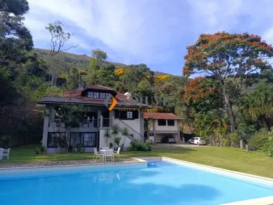 Casa de Condomínio com 6 Quartos à venda, 520m² no Nogueira, Petrópolis