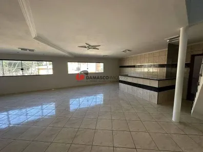 Sobrado com 3 Quartos à venda, 294m² no Vila Tibiriçá, Santo André