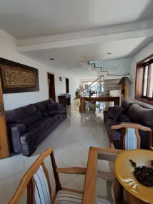 Casa de Condomínio com 4 Quartos para alugar, 304m² no Vila Aviação, Bauru