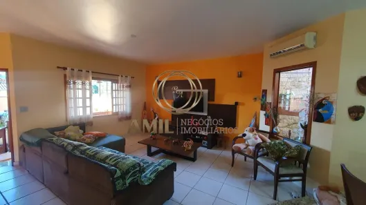 Casa com 3 Quartos à venda, 193m² no Jardim Maria Cândida, Caçapava