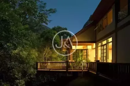 Casa com 4 Quartos à venda, 450m² no Pedro do Rio, Petrópolis