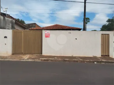 Casa com 3 Quartos à venda, 82m² no Vila Vieira (Vila Xavier), Araraquara