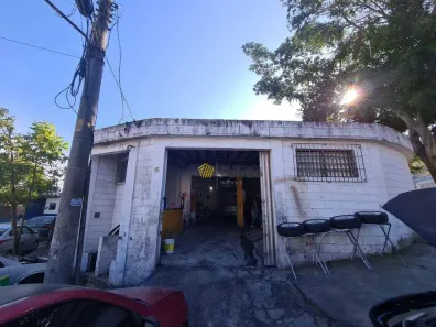 Galpão/Depósito/Armazém à venda, 326m² no Alves Dias, São Bernardo do Campo