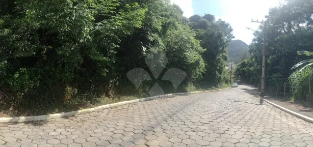 Lote/Terreno à venda, 76777m² no Costa do Macacu, Garopaba