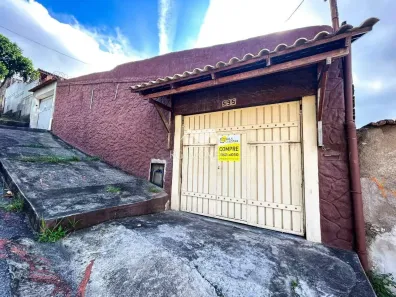 Casa com 3 Quartos à venda, 360m² no Santa Helena (Barreiro), Belo Horizonte