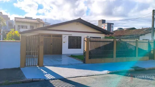 Casa com 4 Quartos à venda, 170m² no Costa e Silva, Joinville