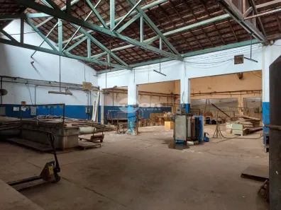Galpão/Depósito/Armazém com 1 Quarto à venda, 1000m² no Campestre, Santo André