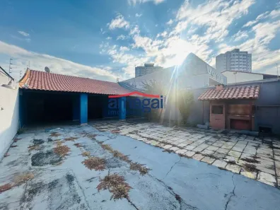 Imóvel Comercial à venda, 209m² no Centro, Jacareí