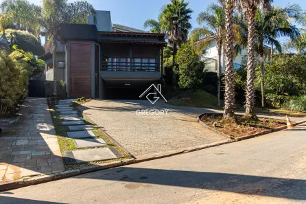 Casa de Condomínio com 5 Quartos à venda, 689m² no Tamboré, Barueri