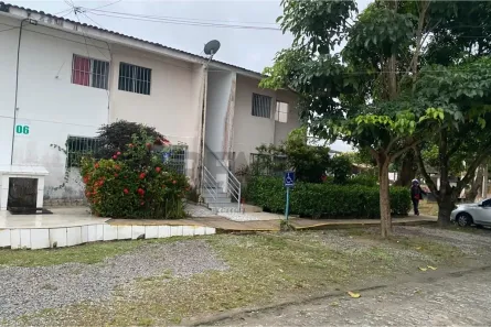 Apartamento com 2 Quartos para alugar, 42m² no Santos Dumont, Maceió