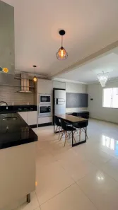 Sobrado com 3 Quartos à venda, 90m² no Tabuleiro, Camboriú
