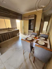 Casa de Condomínio com 2 Quartos à venda, 79m² no Setor Cristina, Trindade