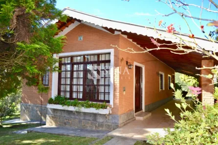 Casa com 3 Quartos à venda, 170m² no Vila Capivari, Campos do Jordão