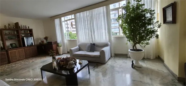 Apartamento com 4 Quartos à venda, 265m² no Gonzaga, Santos