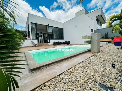 Casa de Condomínio com 3 Quartos à venda, 300m² no Alto Umuarama, Uberlândia